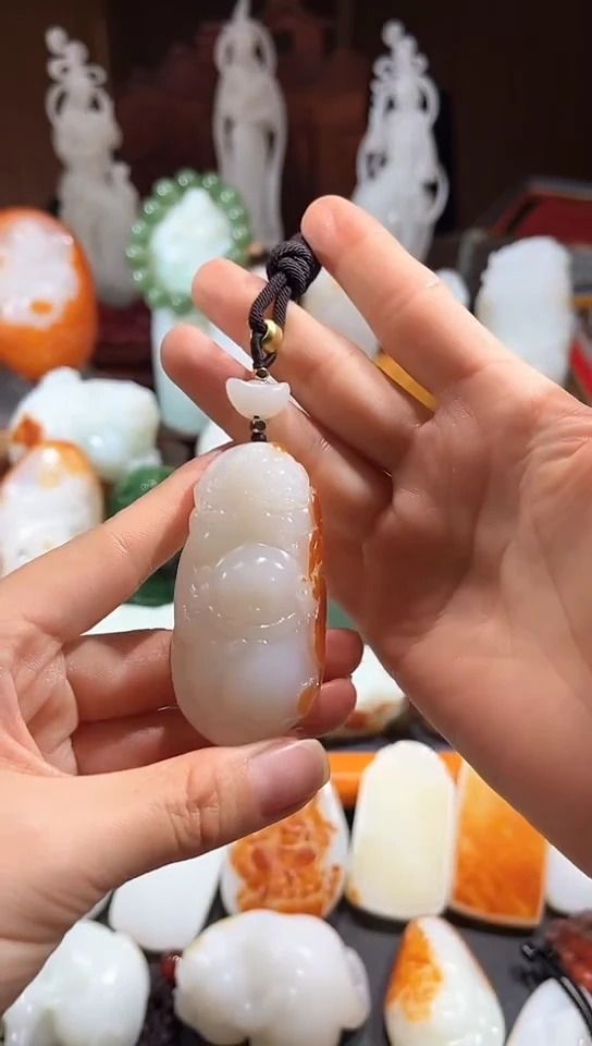 未镶嵌和田玉把件精品
