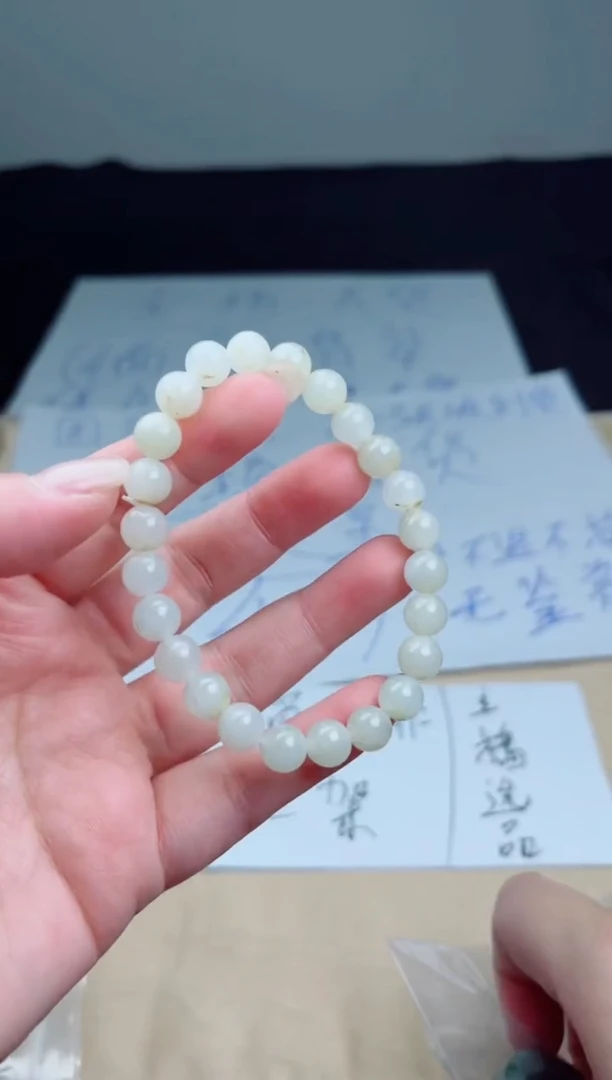 翡翠未镶嵌颈饰珠串