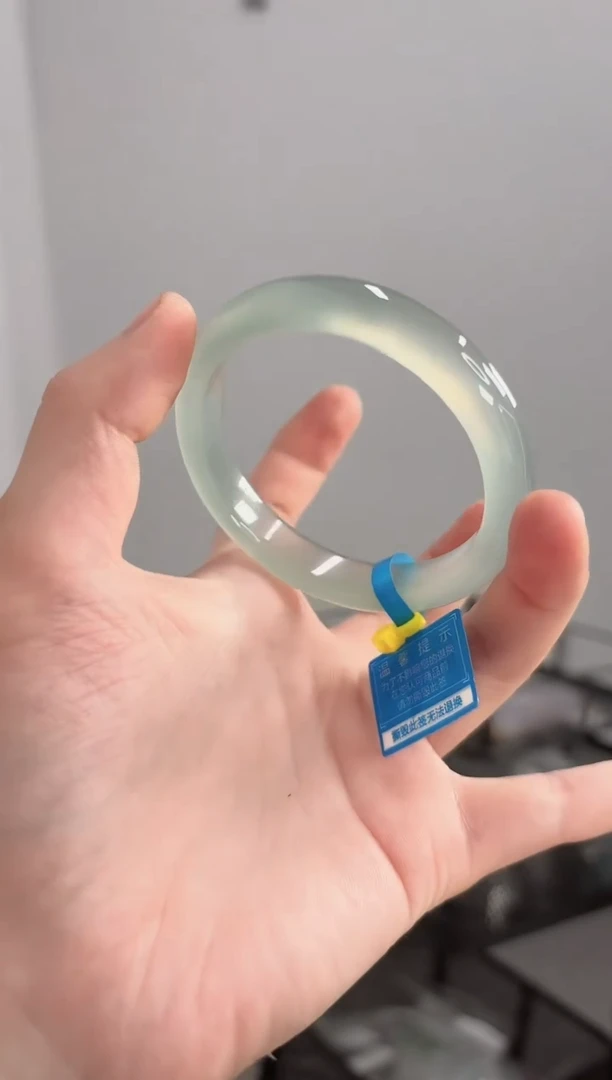 【闪购商品】玛瑙/玉髓手镯未镶嵌54圈