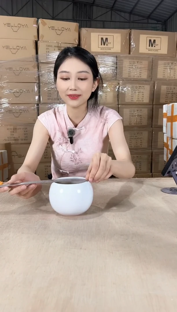 圆球白色小号10x9