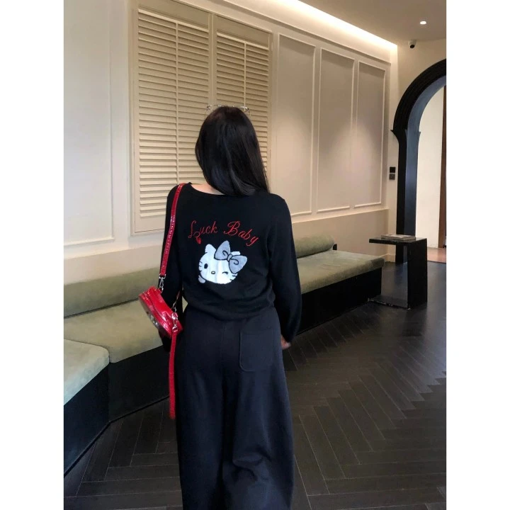 黑泽玄七秋季新款Kitty猫上衣女韩系高级感毛针织衫裤子套装
