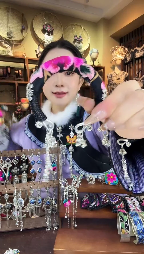 刺绣非遗刺绣民族风手镯