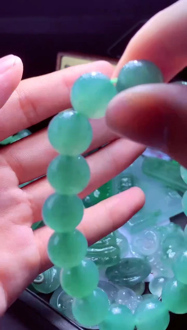 未镶嵌定制翡翠张*#翡翠毛货定制