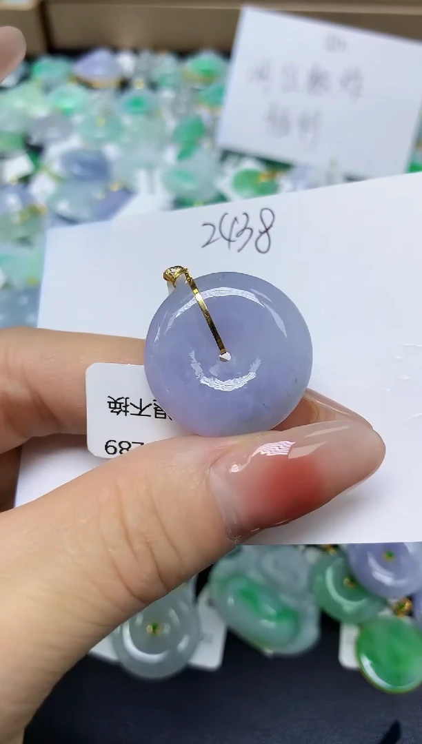 翡翠18K金镶嵌颈饰 天然缅甸翡翠A货