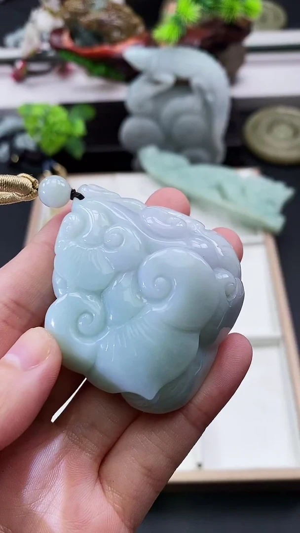 颈饰未镶嵌翡翠天然缅甸A货翡翠