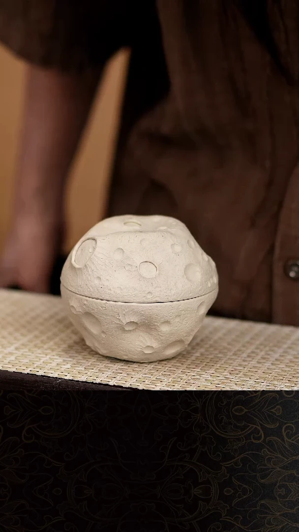 未*月球杯    一套