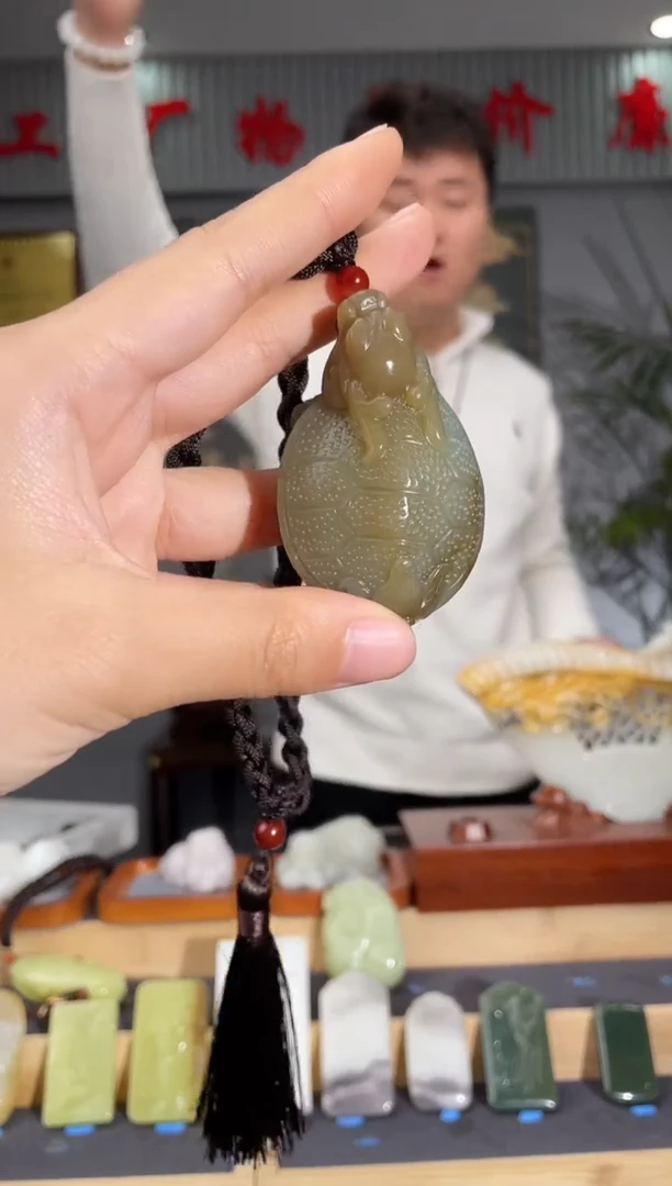 【闪购商品】和田玉颈饰未镶嵌拍一发一 多样性发货