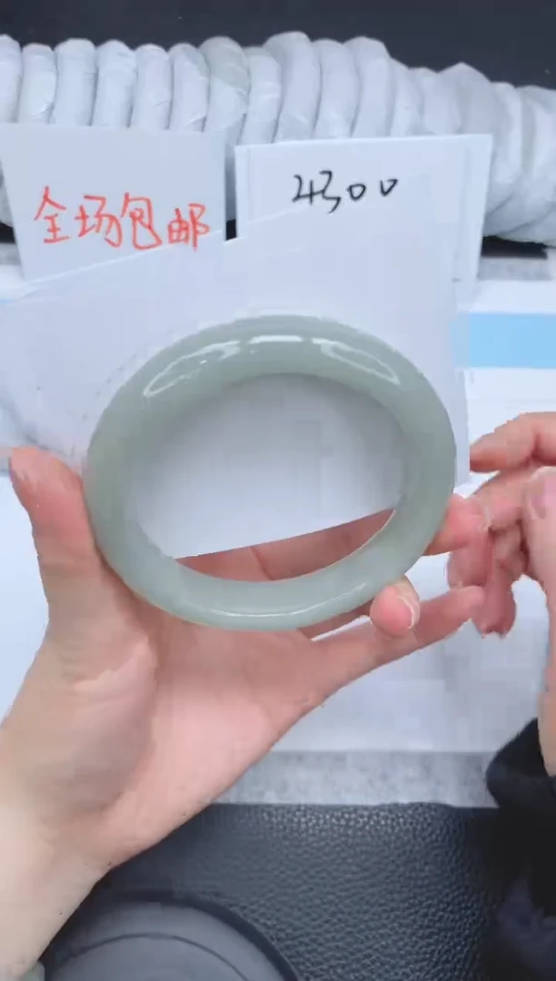未镶嵌手镯石英质玉A48-63.3