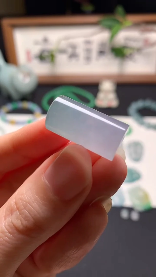 未镶嵌定制翡翠0818957782  22.6*12