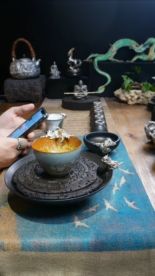 欲山行莲蓬足银主人杯