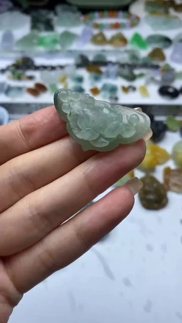 未镶嵌定制翡翠毛货定制不退不换
