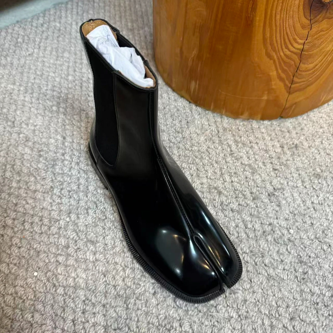 【花花严选】时尚漆皮亮面切尔西分趾靴