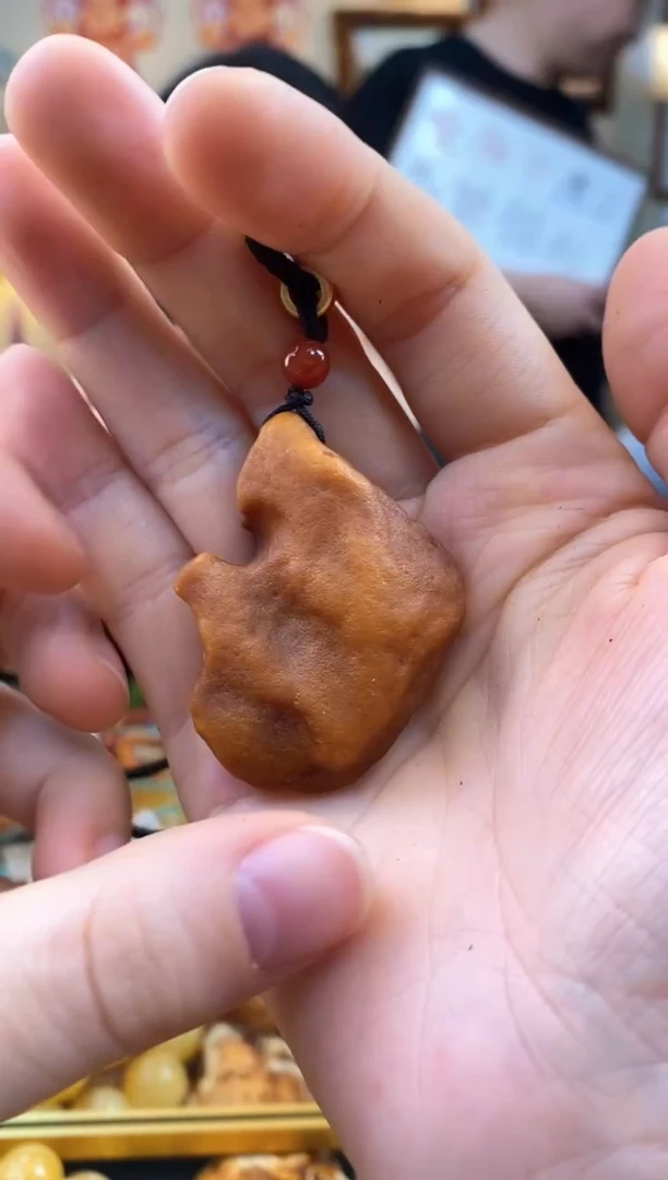 【闪购商品】琥珀颈饰未镶嵌吊坠