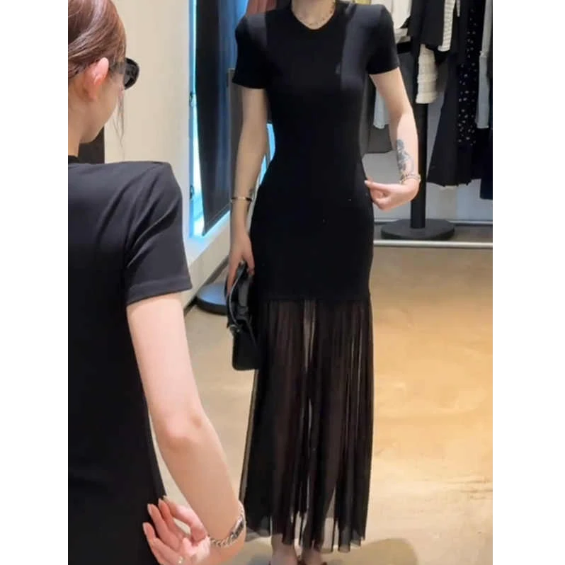 纯欲风修身收腰气质黑色包臀连衣裙女2025夏季高级感拼接网纱长裙