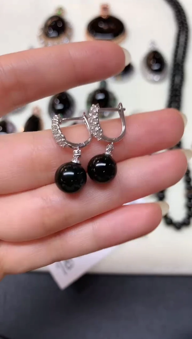 18K金镶嵌翡翠耳饰D554|3999