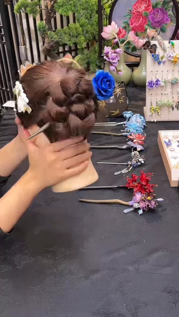 织绣辣****妈非遗手工苏绣饰品