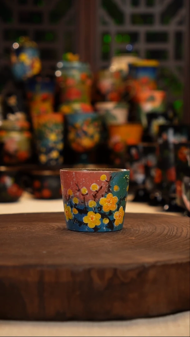 油画   釉下彩   杯子