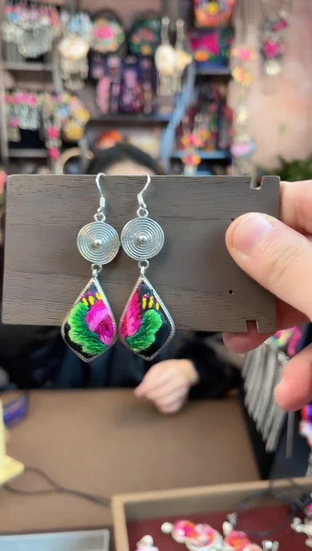 织绣 民族风手工非遗老绣饰品606