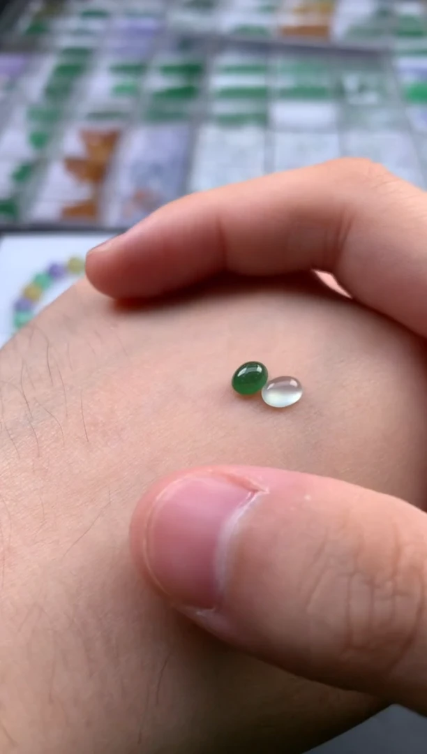 未镶嵌定制翡翠h****4翡翠