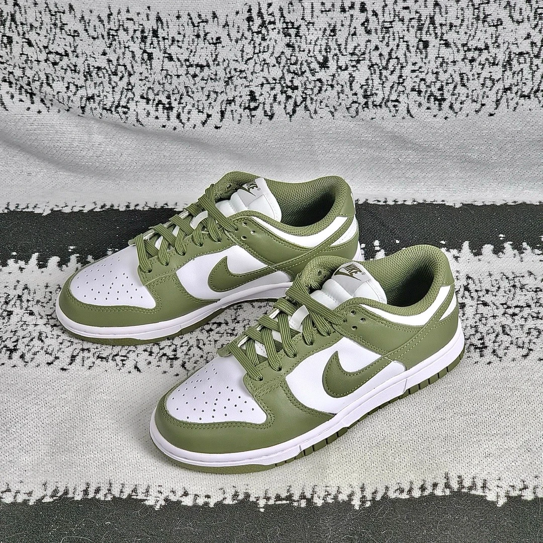 NIKE耐克 Dunk Low 女款白橄榄绿低帮复古运动休闲板鞋官方正品