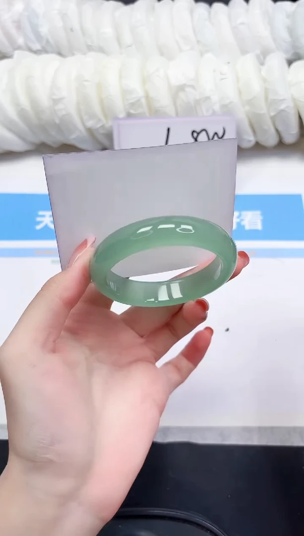 未镶嵌手镯石英质玉102-60-送女友