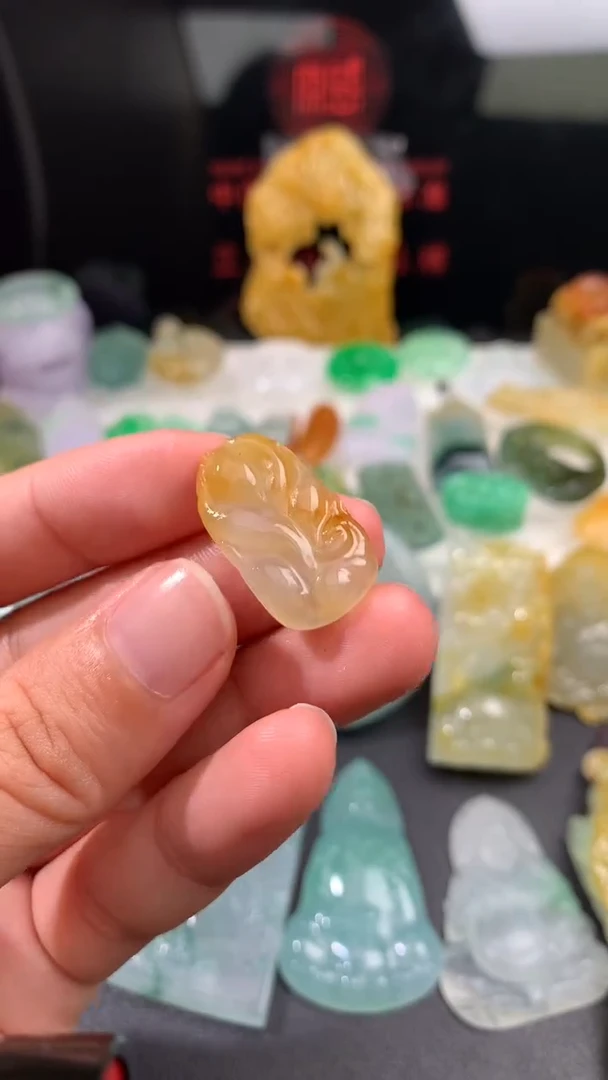 定制翡翠未镶嵌