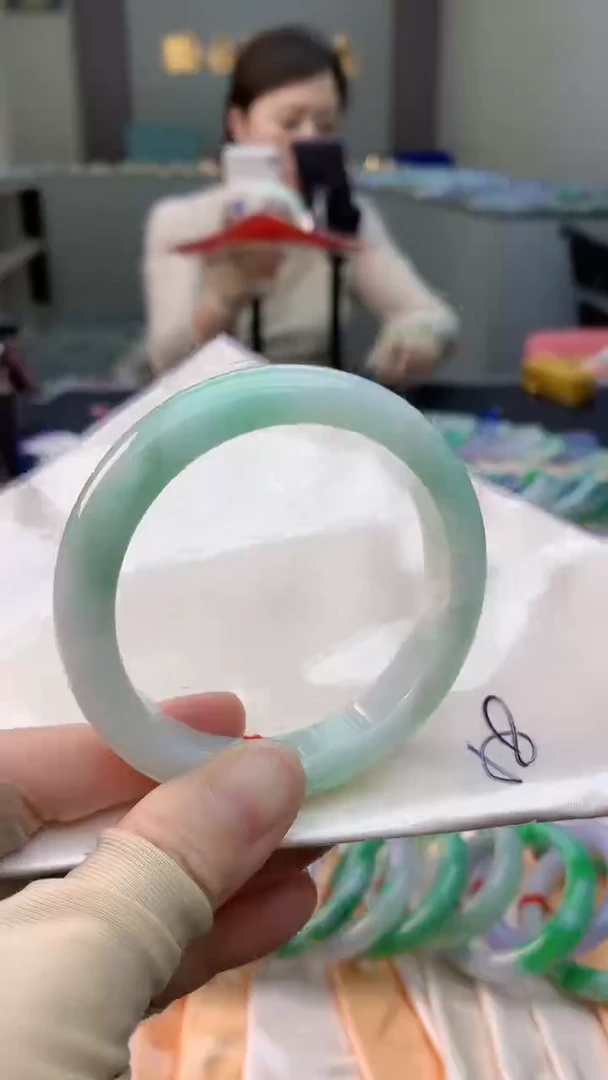 未镶嵌手镯翡翠0114696066