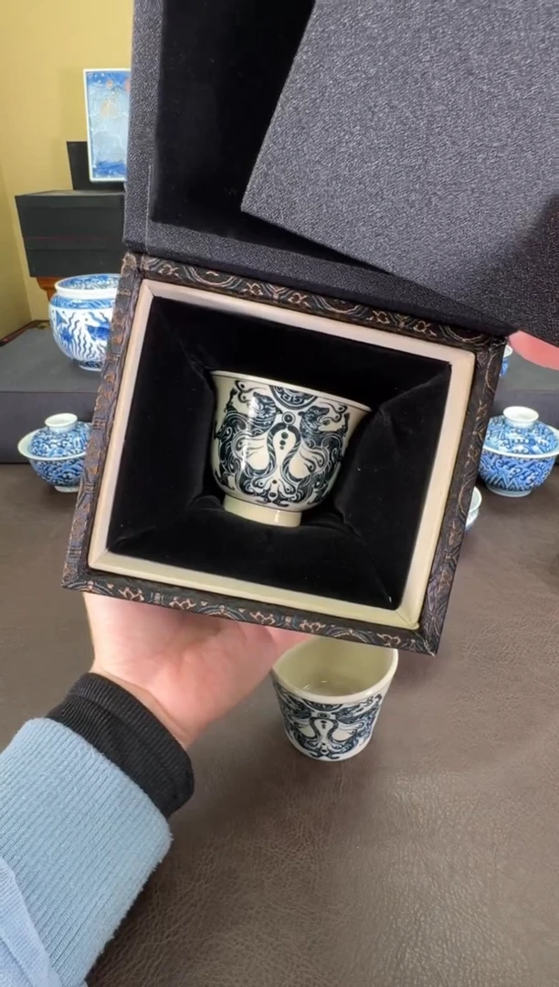 【闪购商品】二号釉虎符纹铃铛杯