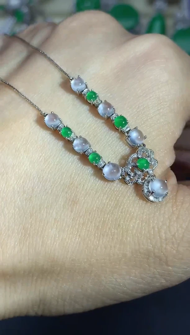 颈饰18K金镶嵌翡翠431-中国好珍宝