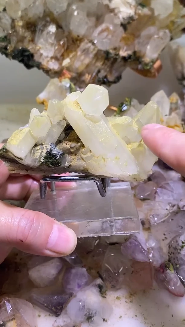 未镶嵌珠宝半成品水晶59号181g四川美姑超七花园水晶