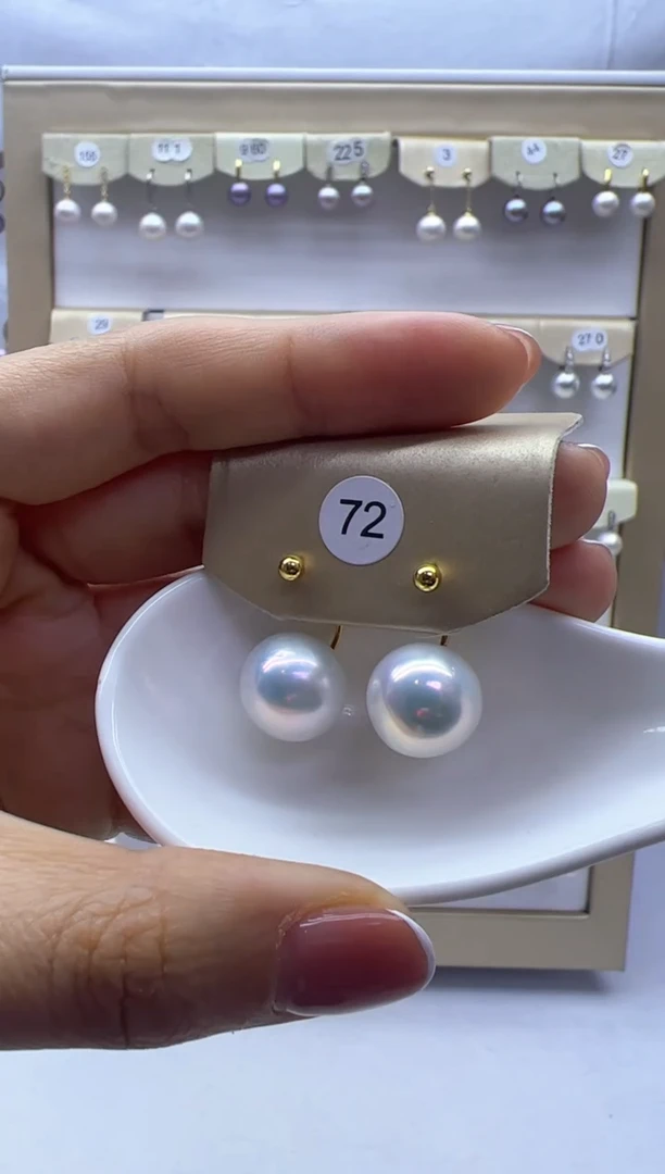 【闪购商品】淡水珍珠耳饰银S925镶嵌72