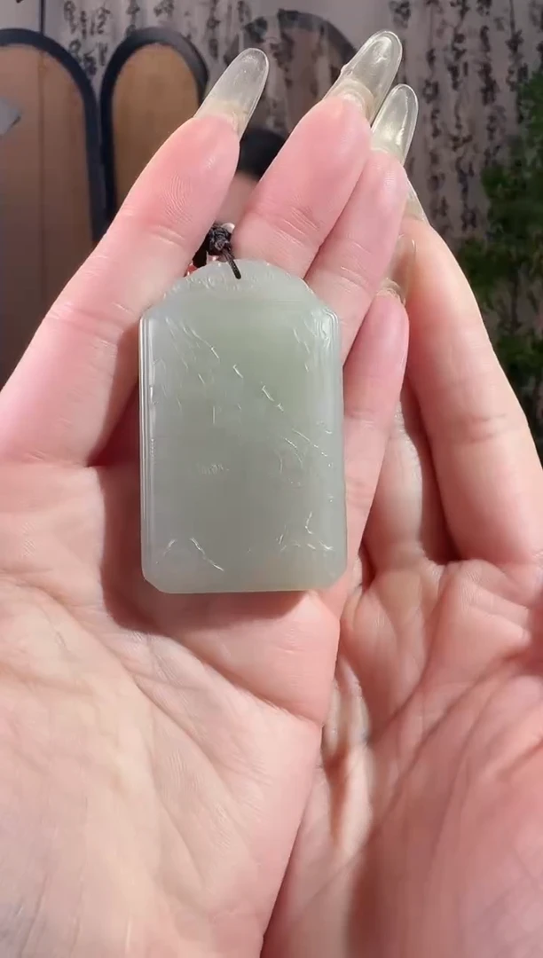 颈饰未镶嵌和田玉山水牌