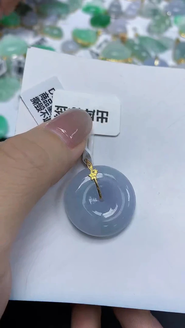 翡翠18K金镶嵌颈饰天然缅甸翡翠A货