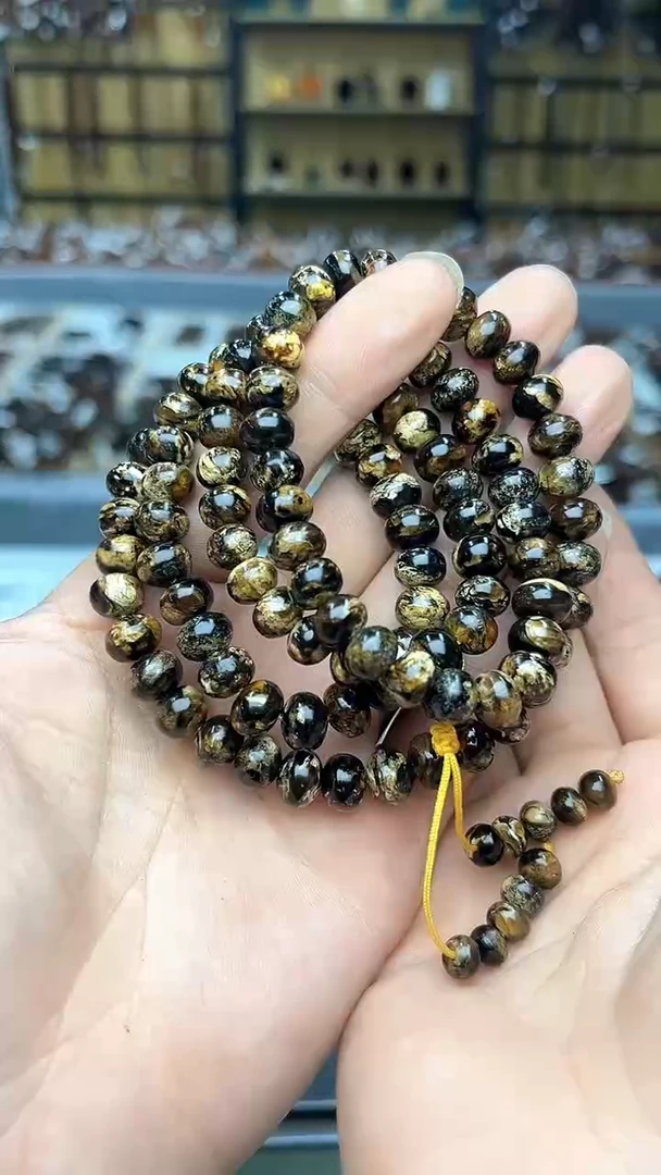 裸石琥珀未镶嵌枫*抚顺琥珀黑花8+多样性发其一