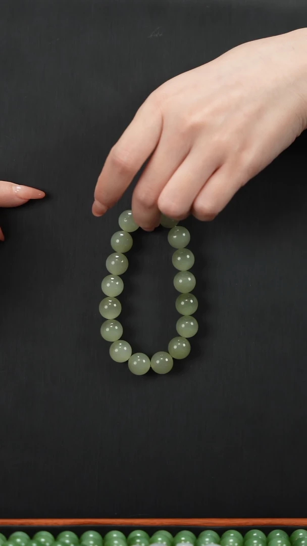 【闪购商品】和田玉手链未镶嵌晴水卡12mm（多样性发货）