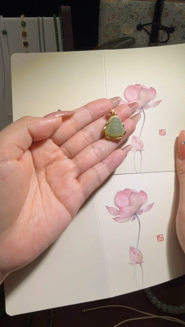 颈饰未镶嵌和田玉1