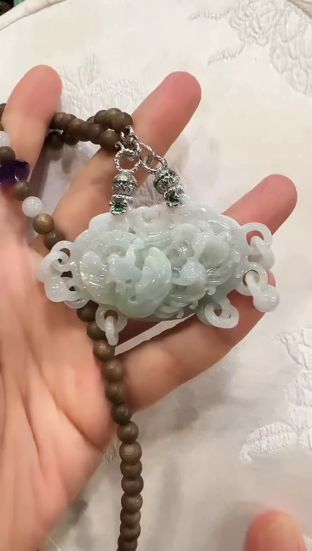 颈饰未镶嵌翡翠国风