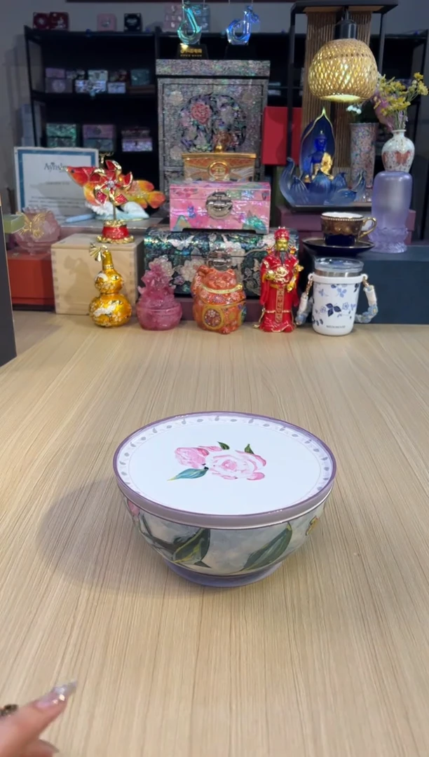 170油画带盖面碗（玫瑰集）