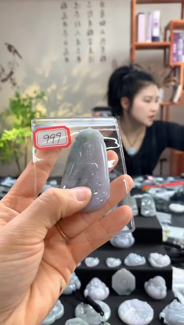 【闪购商品】翡翠颈饰未镶嵌阿弥999