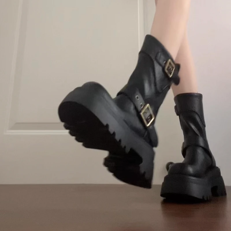 复古风皮带扣机车靴厚底短筒靴女2025秋冬新款大头英伦风马丁靴潮