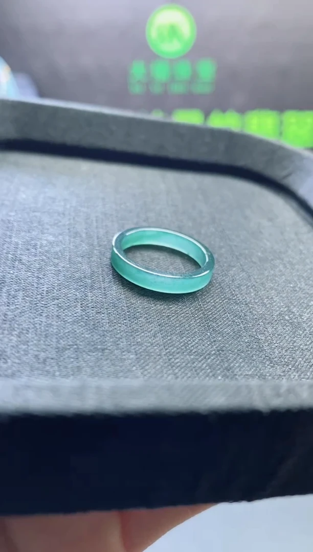 颈饰未镶嵌翡翠0282594876