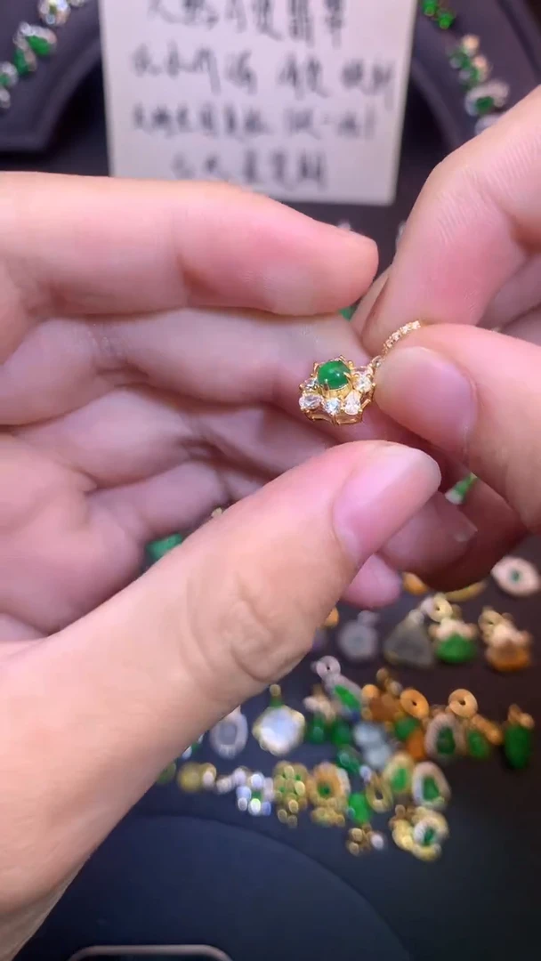 吊坠(不含链)银S925镶嵌翡翠1