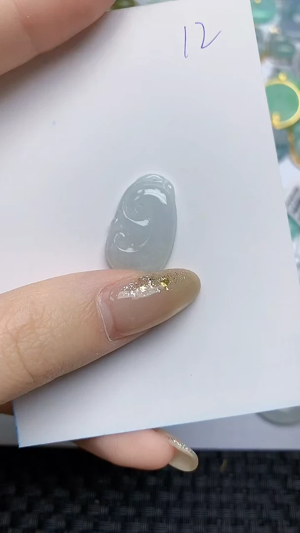 【闪购商品】翡翠颈饰未镶嵌 天然翡翠A货