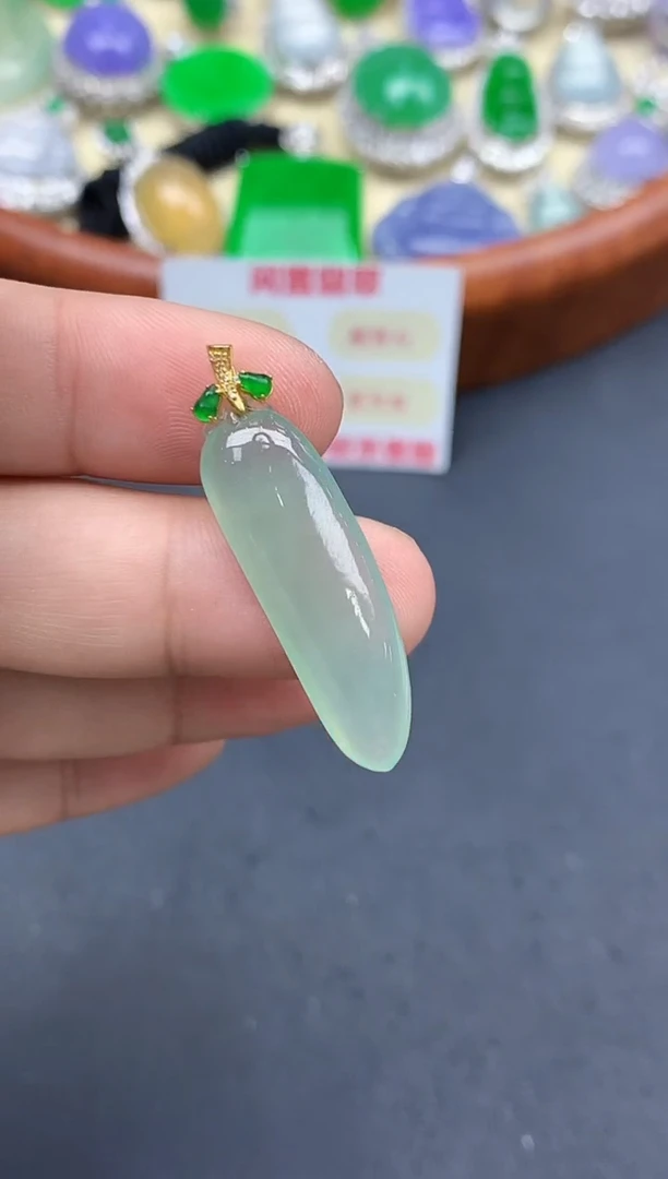 颈饰18K金镶嵌翡翠278-中国好珍宝