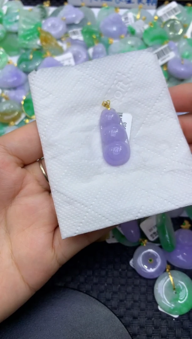 颈饰18K金镶嵌翡翠天然缅甸A货翡翠