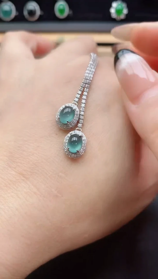 吊坠(赠链)银S925镶嵌翡翠1