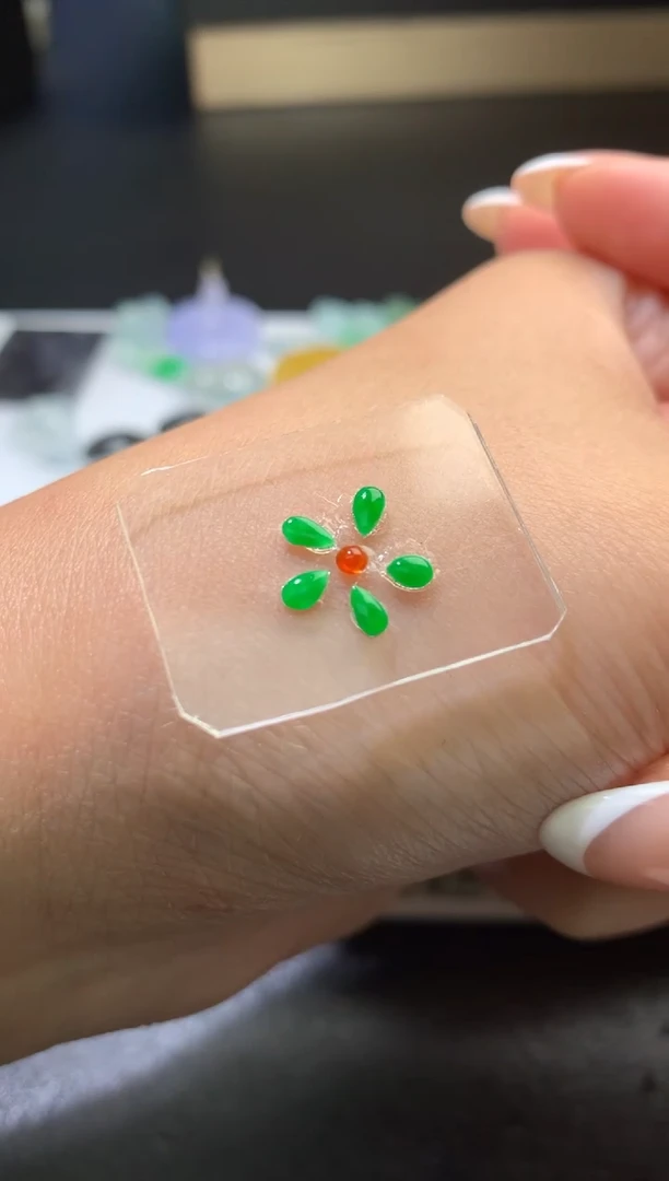 未镶嵌定制翡翠毛货 3.6-2.3