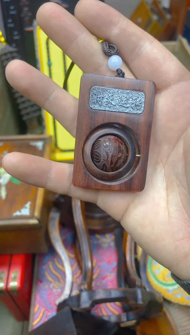 【闪购商品】大叶紫檀（黑酸枝木类） 