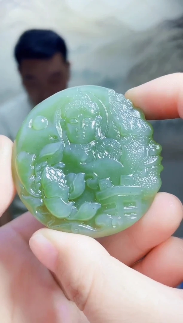颈饰未镶嵌和田玉1