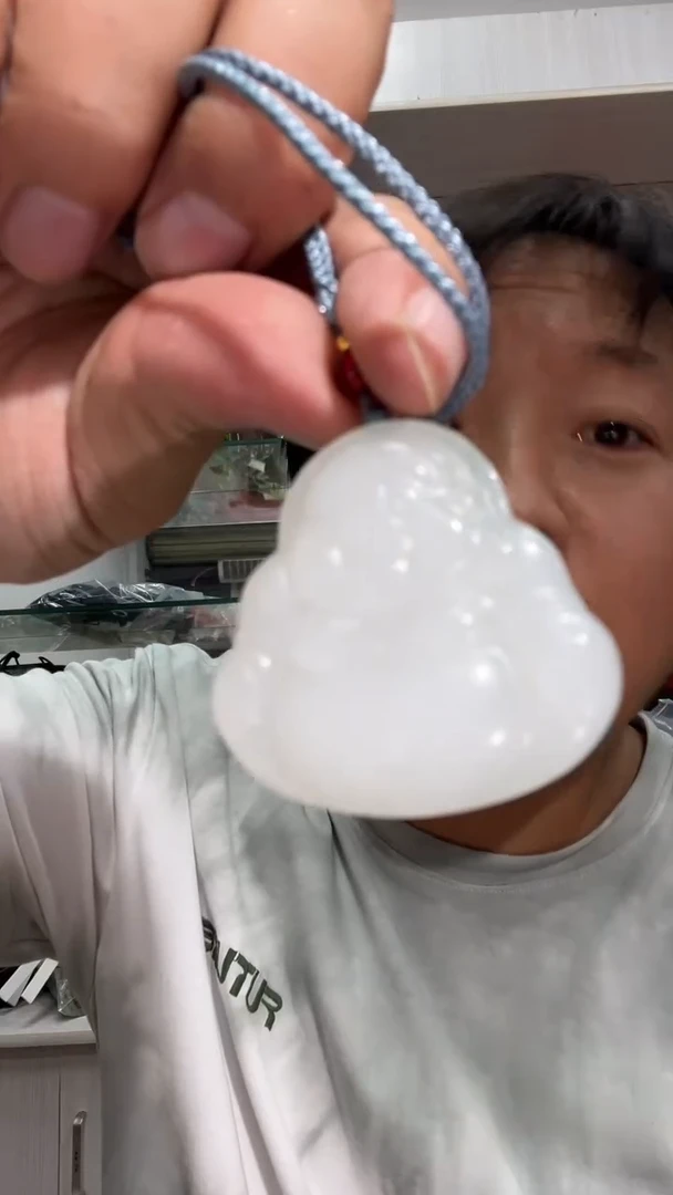 石英质玉合金颈饰金丝玉佛公